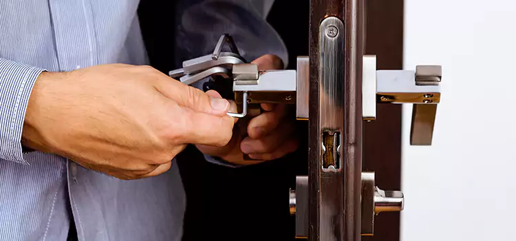 Commercial Door Lock Repair Paramount